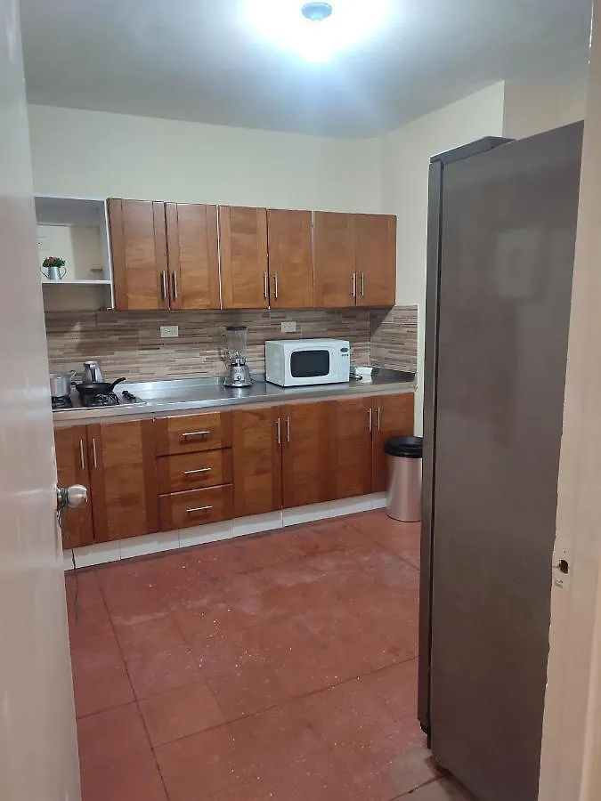 La Casa De La Floresta Dormitorios Medellin Colombia