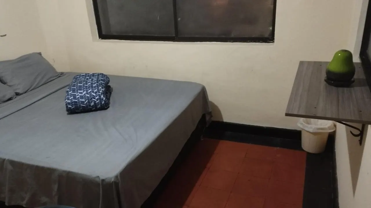 Homestay La Casa De La Floresta Dormitorios Medellin